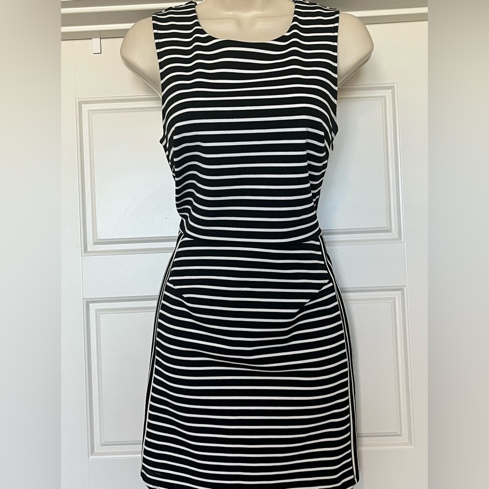 Silence + Noise black and white striped dress size medium